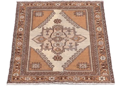Hand Knotted Shiraz Rug 5 7x3 7 Code 2273 - View 3