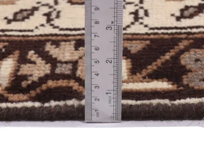 Hand Knotted Shiraz Rug 9 6x6 8 Code 2290 - View 9