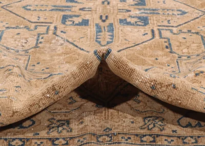 Hand Knotted Antique Heriz Rug 9 9x6 7 Code 2333 - View 10