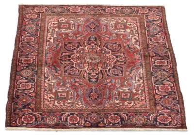 Hand Knotted Heriz Rug 6 6x4 9 Code 2388 - View 3